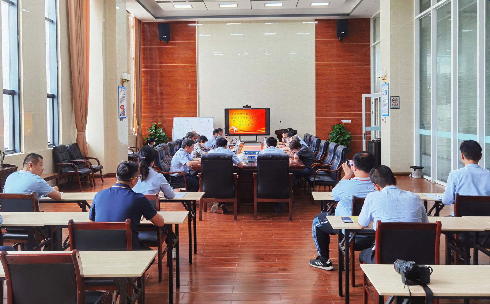 �й���9888��˹ά��˹(�ɷ�)���޹�˾-�ٷ���վ